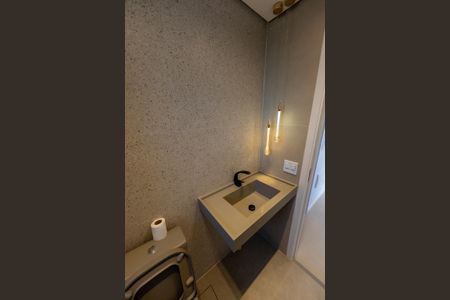 Apartamento para alugar com 115m², 2 quartos e 2 vagas Apartamento para alugar com 115m², 2 quartos e 2 vagasBanheiro