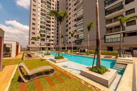 Apartamento para alugar com 115m², 2 quartos e 2 vagas Apartamento para alugar com 115m², 2 quartos e 2 vagasÁrea comum - Piscina