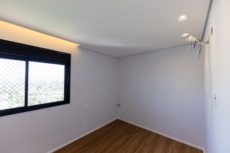 Apartamento para alugar com 115m², 2 quartos e 2 vagas Apartamento para alugar com 115m², 2 quartos e 2 vagasQuarto