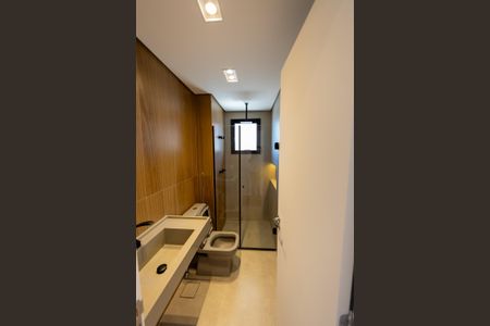 Apartamento para alugar com 115m², 2 quartos e 2 vagas Apartamento para alugar com 115m², 2 quartos e 2 vagasBanheiro da Suite