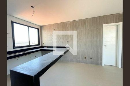 Apartamento à venda com 4 quartos, 264m² em Pampulha, Belo Horizonte