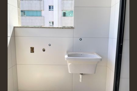 Apartamento à venda com 101m², 4 quartos e 3 vagasÁrea de serviço
