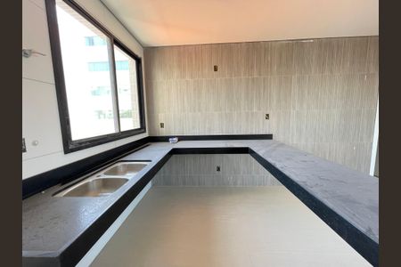 Apartamento à venda com 101m², 4 quartos e 3 vagasCozinha