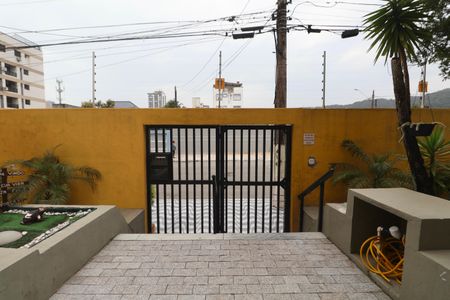 Apartamento para alugar com 80m², 2 quartos e 1 vagaFachada