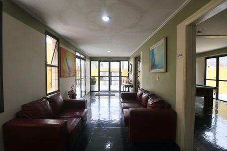 Apartamento para alugar com 80m², 2 quartos e 1 vagaHall de entrada