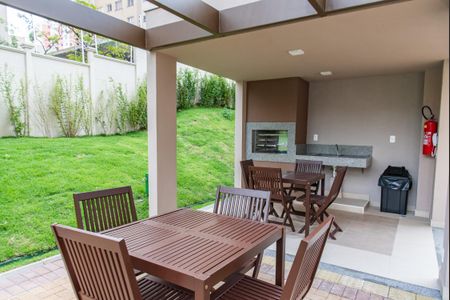 Apartamento à venda com 33m², 2 quartos e sem vagaÁrea comum