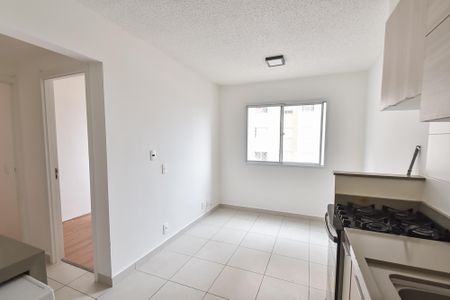 Sala de apartamento para alugar com 2 quartos, 33m² em Cambuci, São Paulo