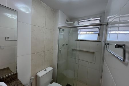 Apartamento para alugar com 70m², 3 quartos e 1 vaga Apartamento para alugar com 70m², 3 quartos e 1 vagaBanheiro