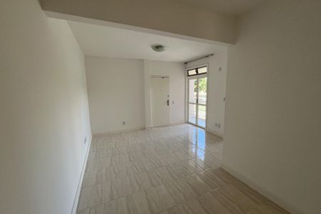 Apartamento para alugar com 70m², 3 quartos e 1 vaga Apartamento para alugar com 70m², 3 quartos e 1 vagaSala