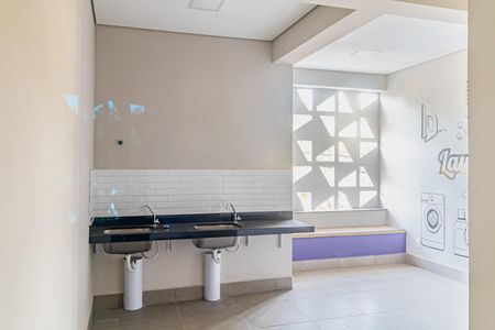 Apartamento para alugar com 41m², 2 quartos e sem vagaÁrea comum - Lavanderia