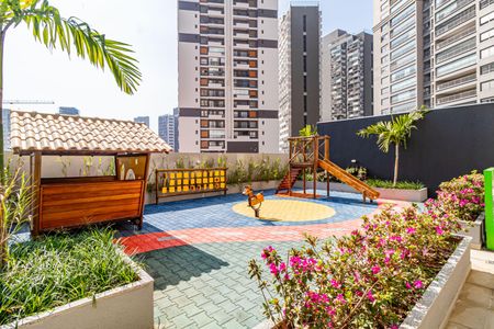 Apartamento para alugar com 41m², 2 quartos e sem vagaÁrea comum - Playground