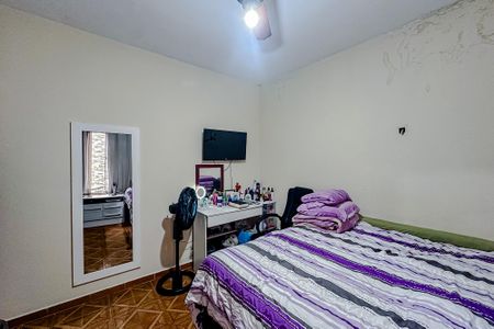 Casa à venda com 195m², 5 quartos e 2 vagasQuarto 2 (Casa 2)