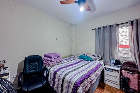 Casa à venda com 195m², 5 quartos e 2 vagasQuarto 2 (Casa 2)