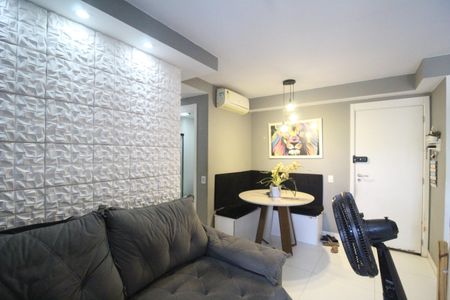 Apartamento para alugar com 55m², 2 quartos e 1 vagaSala