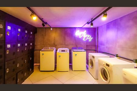 Lavanderia de kitnet/studio para alugar com 1 quarto, 30m² em Centro Histórico, Porto Alegre