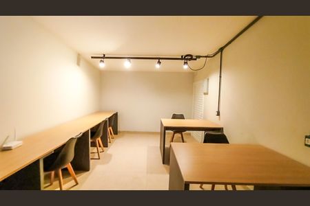 Studio para alugar com 30m², 1 quarto e sem vaga Studio para alugar com 30m², 1 quarto e sem vagaCoworking
