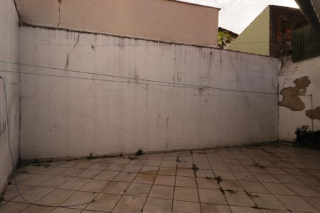 Casa à venda com 302m², 3 quartos e 5 vagasQuintal da Casa dos Fundos