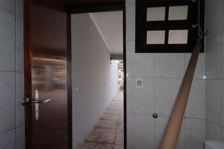Casa à venda com 302m², 3 quartos e 5 vagasLavabo da Garagem
