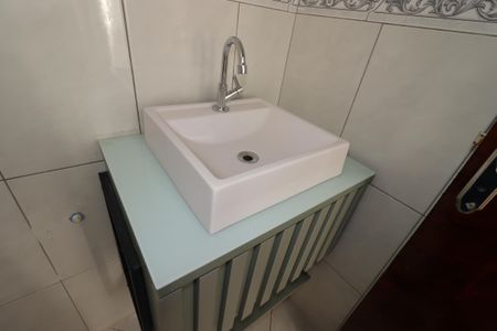 Casa à venda com 302m², 3 quartos e 5 vagasBanheiro Social - Pia