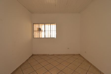 Casa à venda com 302m², 3 quartos e 5 vagasQuarto 2 da Casa dos Fundos