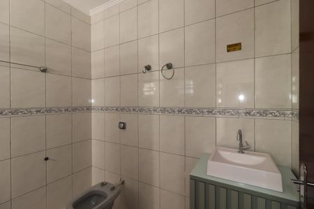 Casa à venda com 302m², 3 quartos e 5 vagasBanheiro Social