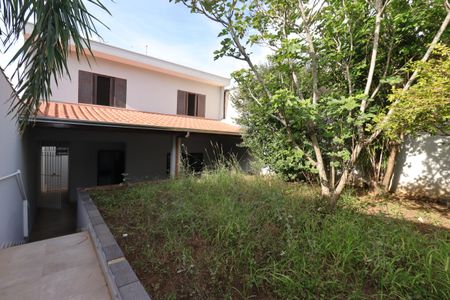 Casa à venda com 302m², 3 quartos e 5 vagasJardim