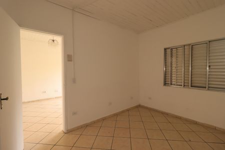 Casa à venda com 302m², 3 quartos e 5 vagasQuarto 1 da Casa dos Fundos