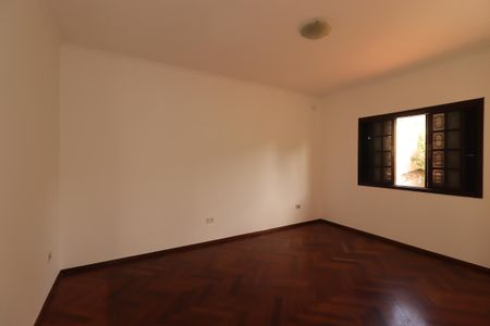 Casa à venda com 302m², 3 quartos e 5 vagasQuarto 2