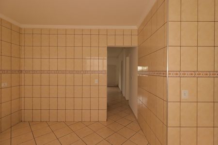 Casa à venda com 302m², 3 quartos e 5 vagasCozinha da Casa dos Fundos
