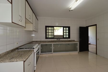 Casa à venda com 302m², 3 quartos e 5 vagasCozinha