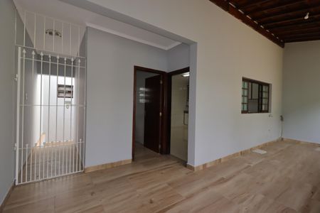 Casa à venda com 302m², 3 quartos e 5 vagasQuintal