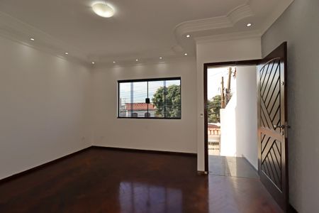Casa à venda com 302m², 3 quartos e 5 vagasSala