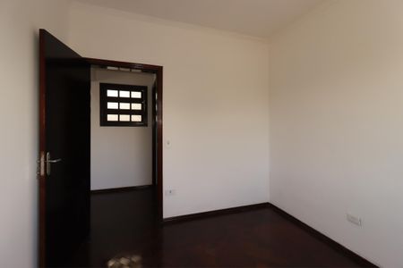 Casa à venda com 302m², 3 quartos e 5 vagasEscritório