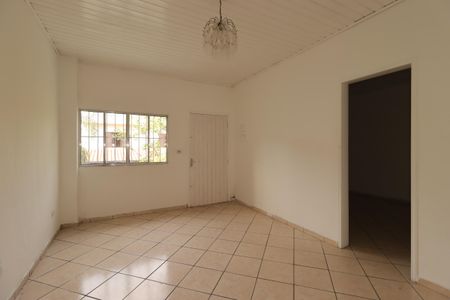 Casa à venda com 302m², 3 quartos e 5 vagasSala da Casa dos Fundos