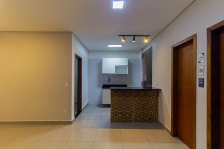 Casa de condomínio para alugar com 46m², 2 quartos e 1 vagaSala/Cozinha