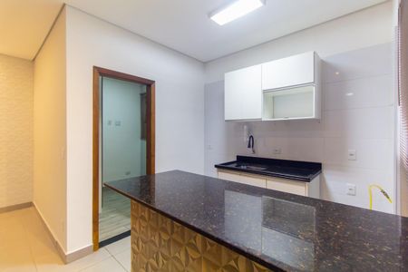 Casa de condomínio para alugar com 46m², 2 quartos e 1 vagaSala/Cozinha