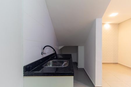 Casa de condomínio para alugar com 46m², 2 quartos e 1 vagaÁrea de Serviço