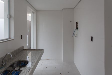 Apartamento à venda com 132m², 2 quartos e 1 vagaCozinha