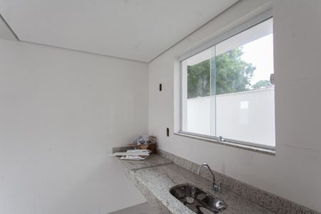 Apartamento à venda com 132m², 2 quartos e 1 vagaCozinha