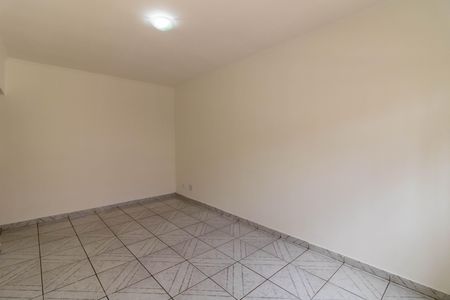 Sala de casa para alugar com 2 quartos, 155m² em Vila Rosalia, Guarulhos