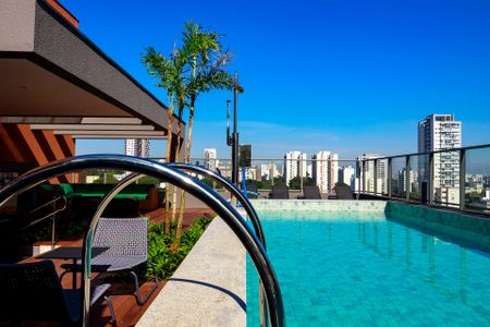 Studio para alugar com 31m², 0 quarto e sem vagaPiscina