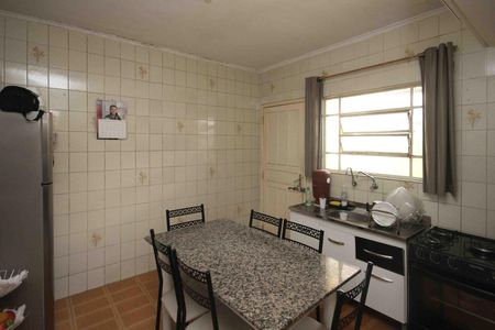 Casa à venda com 240m², 5 quartos e 3 vagasCozinha casa 02