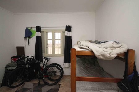 Casa à venda com 240m², 5 quartos e 3 vagasQuarto 02
