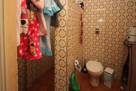 Casa à venda com 240m², 5 quartos e 3 vagasBanheiro da Suite