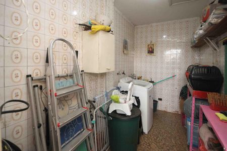 Casa à venda com 240m², 5 quartos e 3 vagasÁrea de serviço casa 02