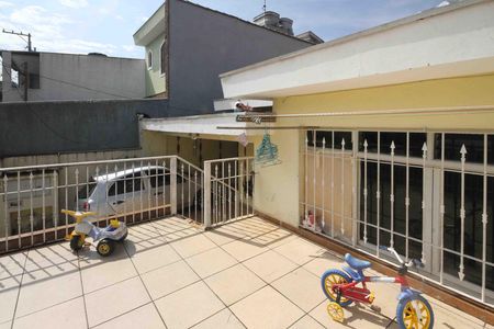 Casa à venda com 240m², 5 quartos e 3 vagasÁrea externa