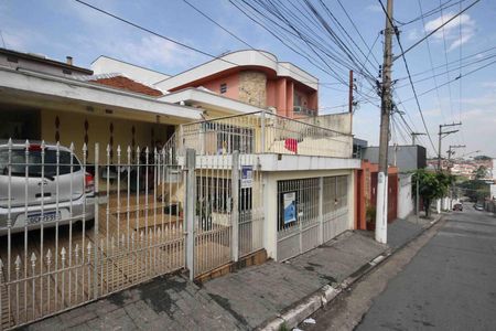 Casa à venda com 240m², 5 quartos e 3 vagasFachada