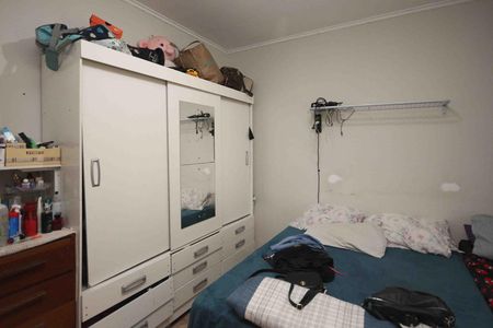 Casa à venda com 240m², 5 quartos e 3 vagasSuite