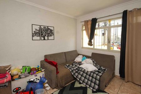 Sala de casa à venda com 5 quartos, 240m² em Vila Ema, São Paulo