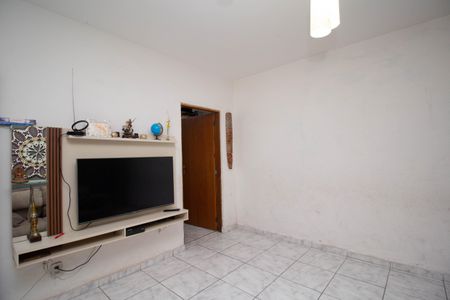 Casa para alugar com 100m², 2 quartos e sem vagaSala